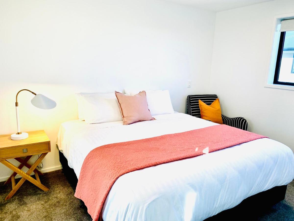 Christchurch Cbd Luxury Townhouse מראה חיצוני תמונה